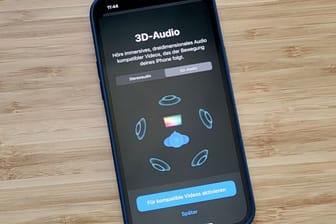 Im Bluetooth-Menü des iOS-Geräts finden sich die nötigen Einstellungen für 3D-Audio - die richtigen Apple-Kopfhörer vorausgesetzt.