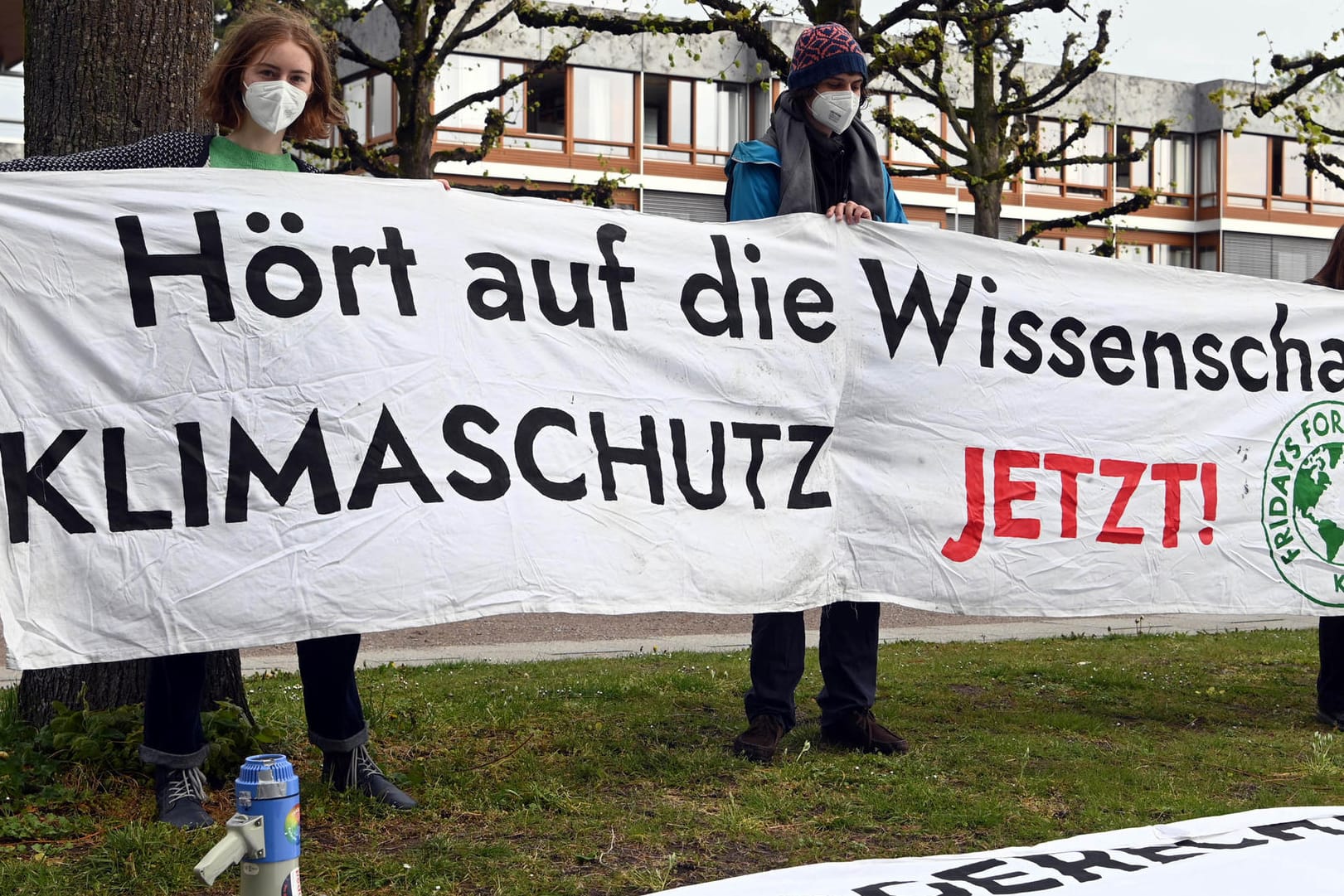 Demonstranten von Fridays for Future: Das Bundesverfassungsgericht hat die Bundesregierung zu mehr Klimaschutz verdonnert.