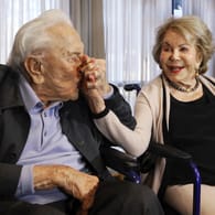 Kirk Douglas und Ehefrau Anne: Das Paar war 65 Jahre lang verheiratet.