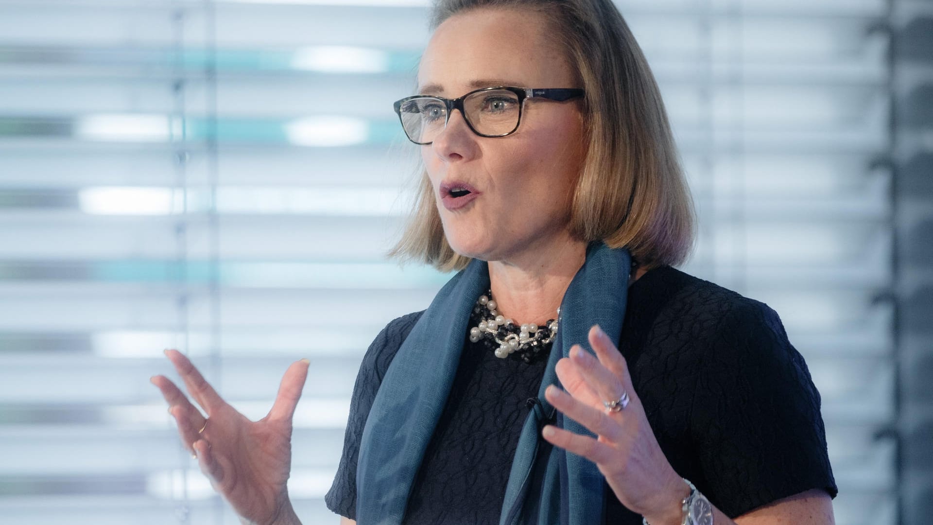 Belen Garijo (Archivbild): Die 60-Jährige ist die erste alleinige Chefin eines Dax-Unternehmens. Belen Garijo (Archivbild): Die 60-Jährige ist die erste alleinige Chefin eines Dax-Unternehmens.