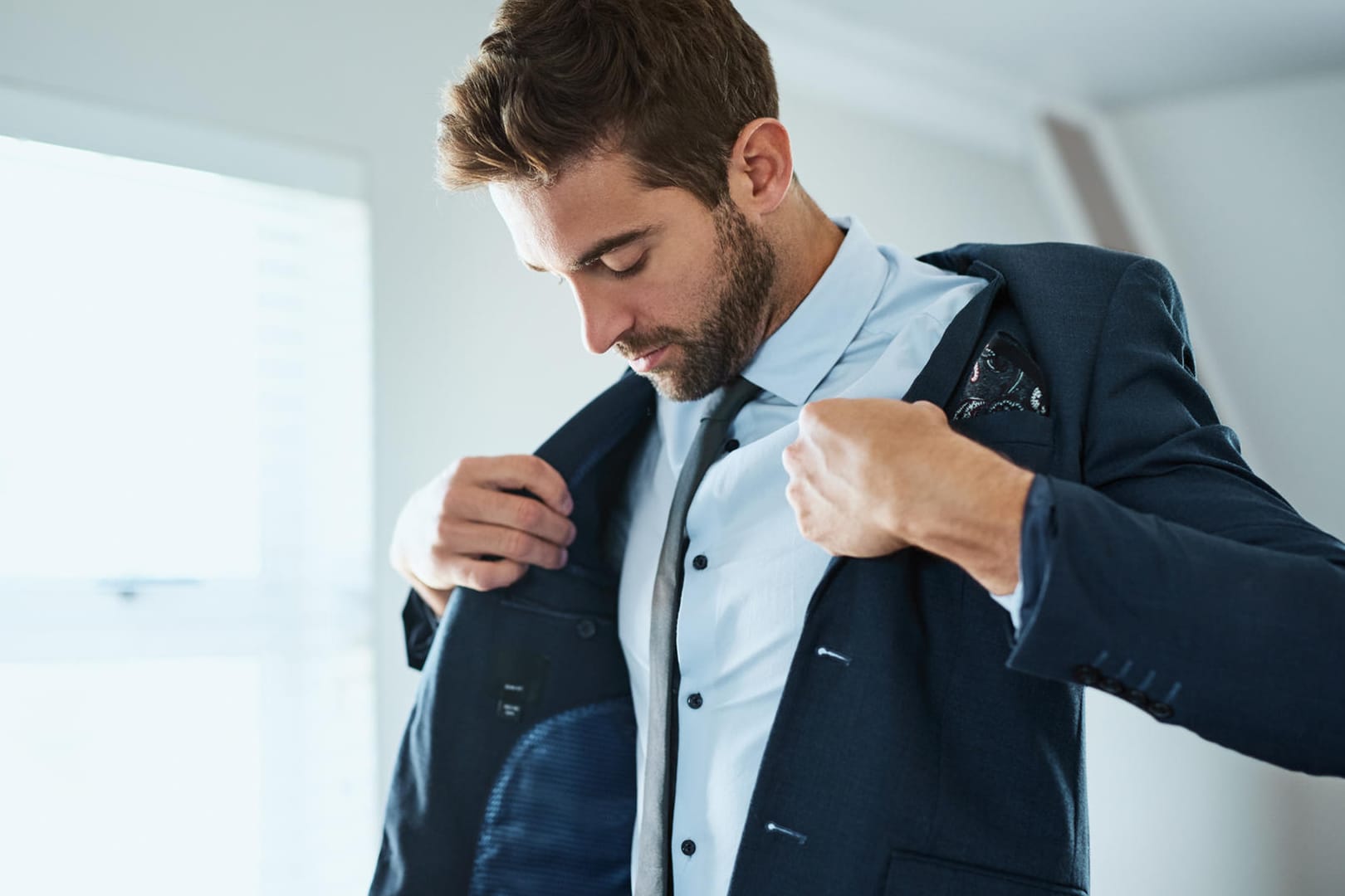 Shoppen Sie Herrenmode von angesagten Marken wie Calvin Klein, Boss und Co. mit Extra-Rabatten.