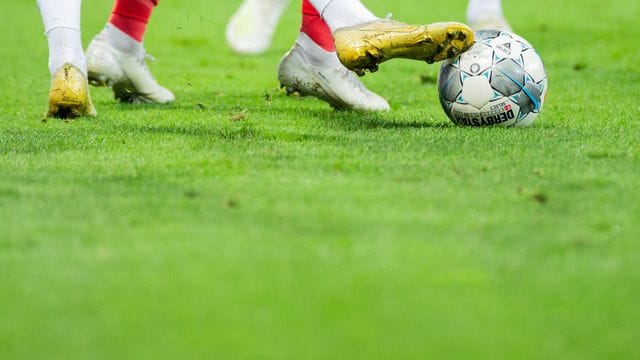 Fußball