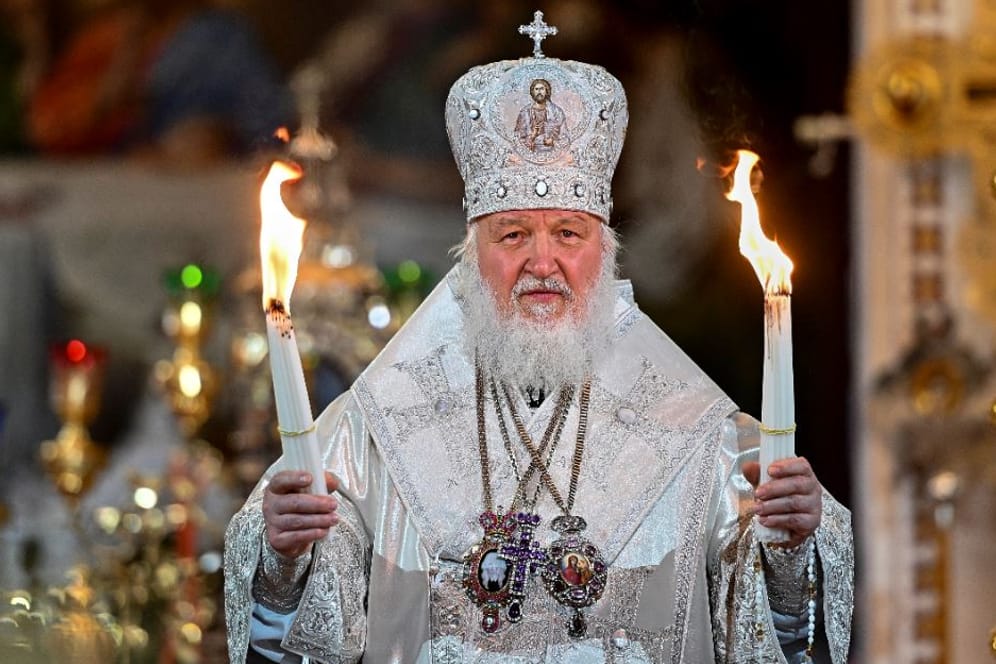 Der russisch-orthodoxe Kirchenpatriarch Kirill leitet den Ostergottesdienst in der Christ-Erlöser-Kathedrale: Orthodoxe Christen auf der ganzen Welt feiern Ostern am 2. Mai.