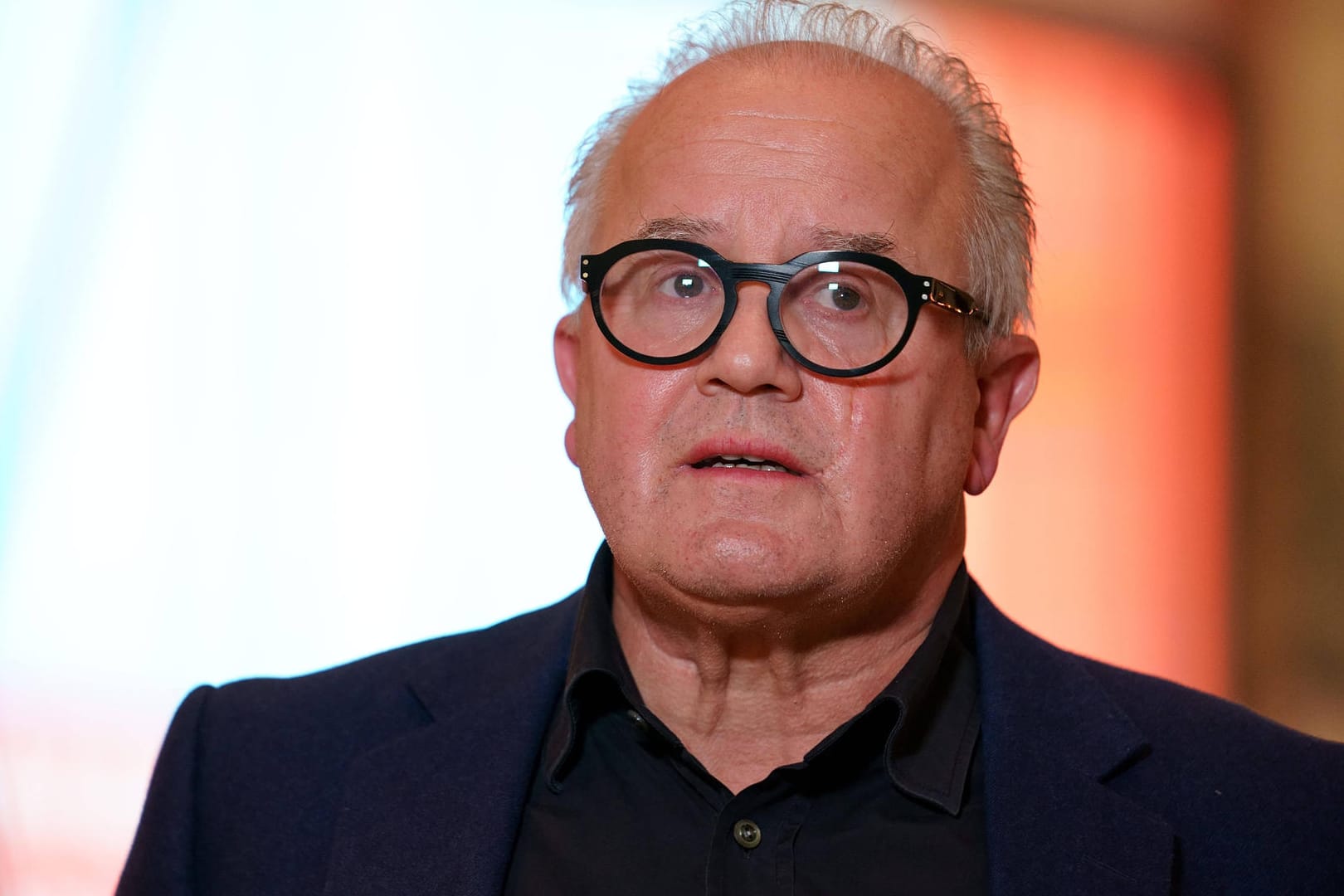 Fritz Keller: Der DFB-Präsident steht nach seinem Nazi-Vergleich vor dem Aus.