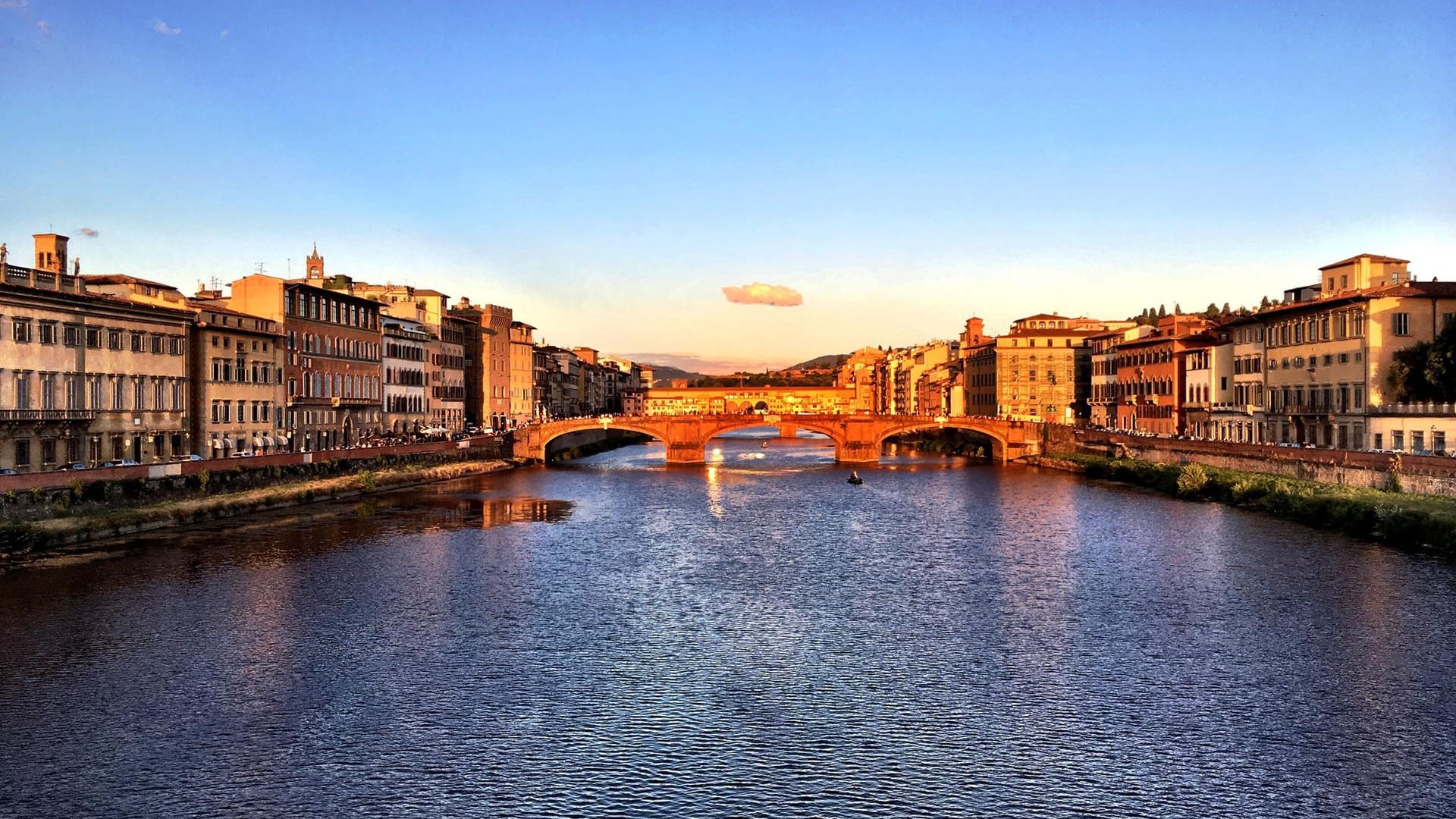 Die Brücken über den Arno in Florenz.