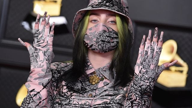 Billie Eilish bei den Grammy Awards im Los Angeles Convention Center im März. Billie Eilish bei den Grammy Awards im Los Angeles Convention Center im März.