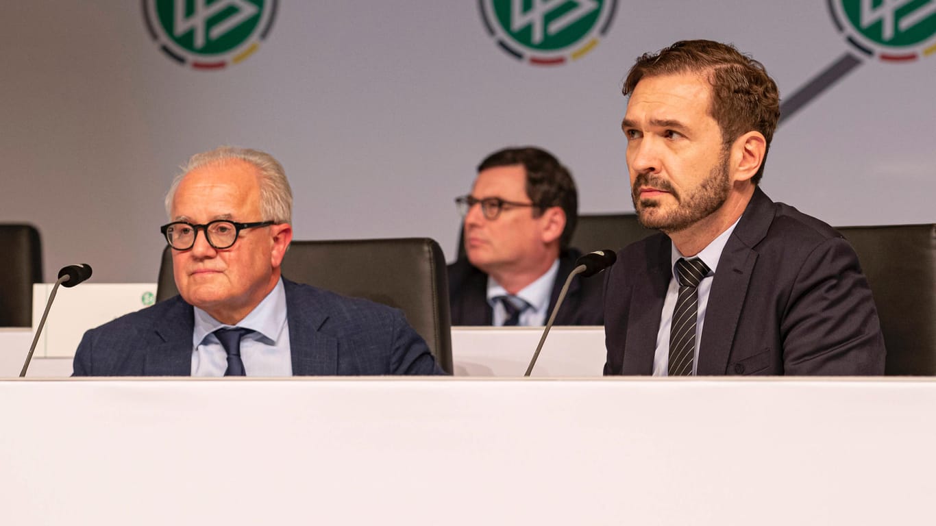 DFB-Präsident Fritz Keller (l.) und Generalsekretär Friedrich Curtius haben ein angespanntes Verhältnis.