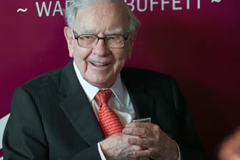 Warren Buffett (Archivbild): Die Börsenlegende sieht ihre Nachfolge bei Berkshire Hathaway geregelt.