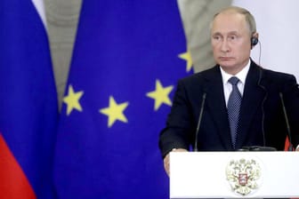 Der russische Präsident Wladimir Putin: Die EU hat nach russischen Einreiseverboten den Botschafter einbestellt.