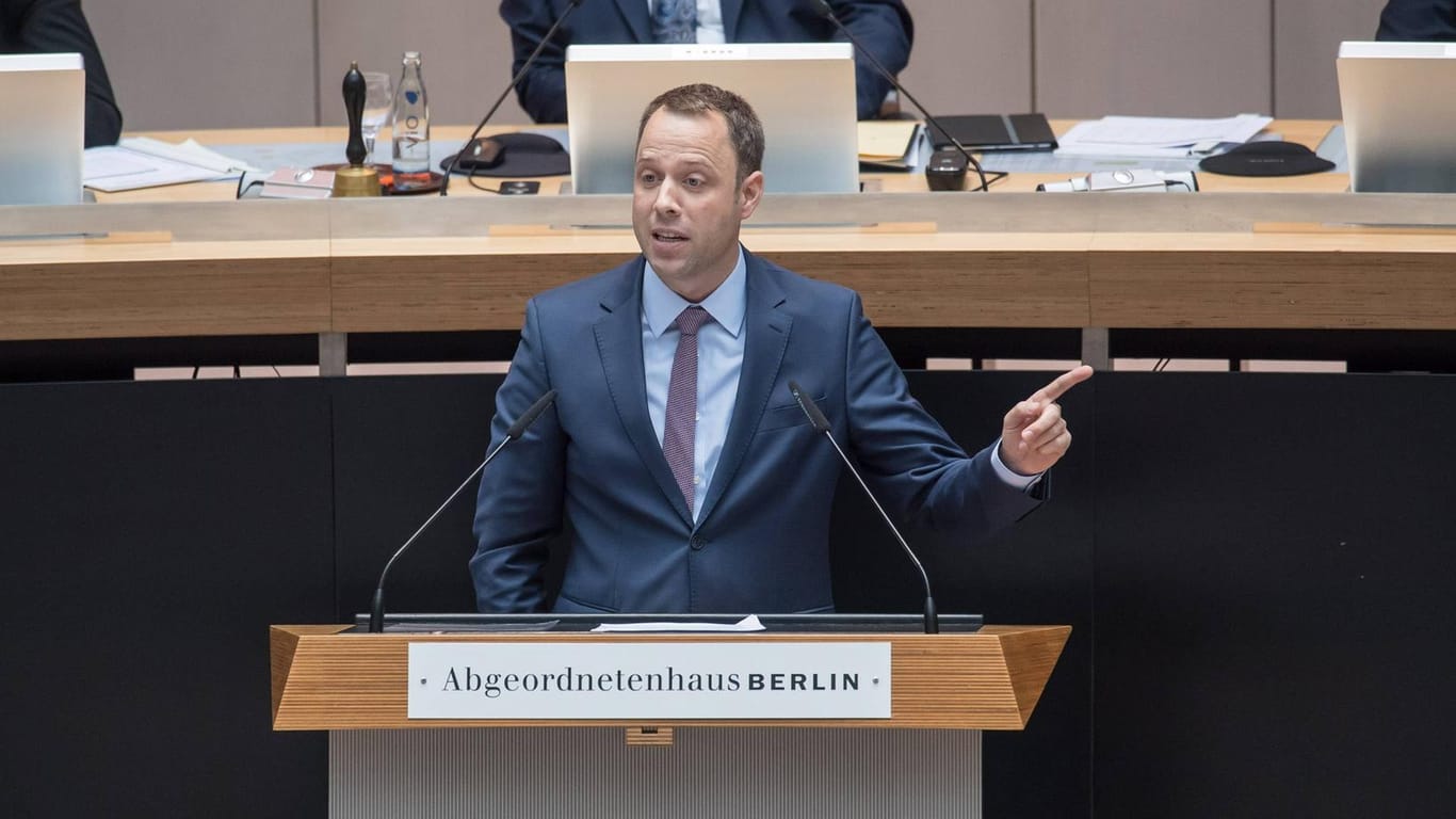 Berlin: Der CDU-Politiker aus Ost-Berlin Mario Czaja kritisiert die Berliner Parteiführung scharf.