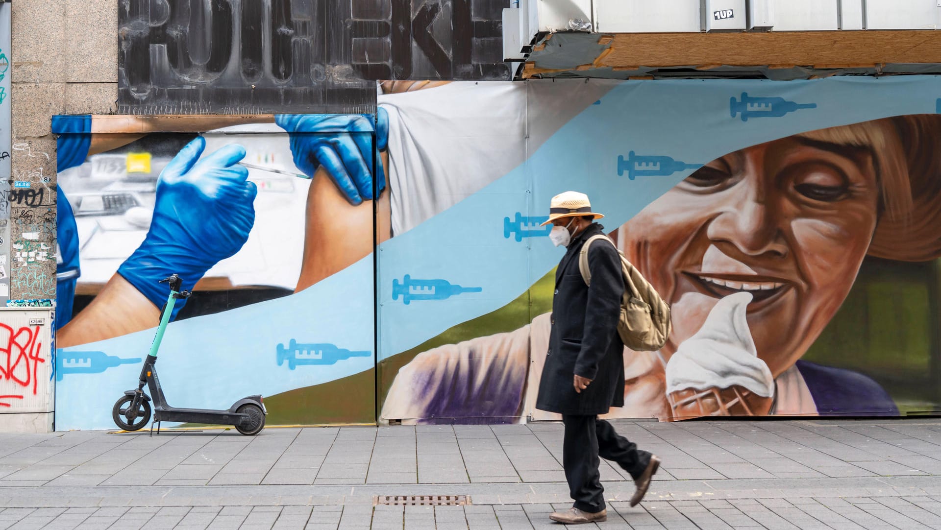 Innenstadt von Bochum: Freiheiten durch Impfungen sind diese Woche das Thema in der Politik – und auch die Corona-Zahlen entwickeln sich positiv.