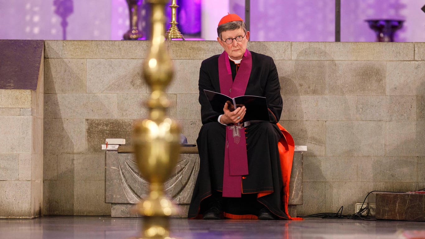 Rainer Maria Kardinal Woelki: Der Druck auf den Kölner Erzibischof in der Krise der katholischen Kirche wird größer.