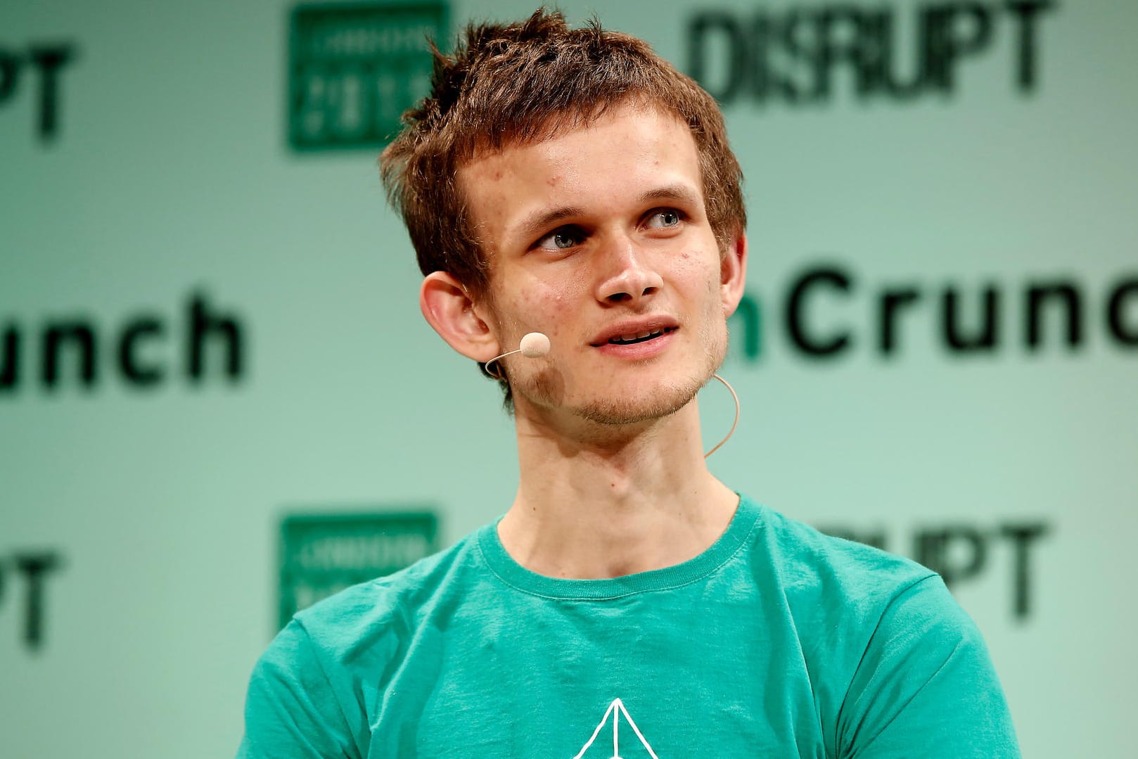 Vitalik Buterin bei einer Tech-Konferenz 2015: Mittlerweile ist der Ethereum-Co-Gründer Milliardär.