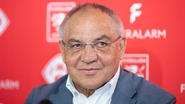 Kritisiert die Ausstiegsklauseln in den Trainerverträgen: Felix Magath. Kritisiert die Ausstiegsklauseln in den Trainerverträgen: Felix Magath.