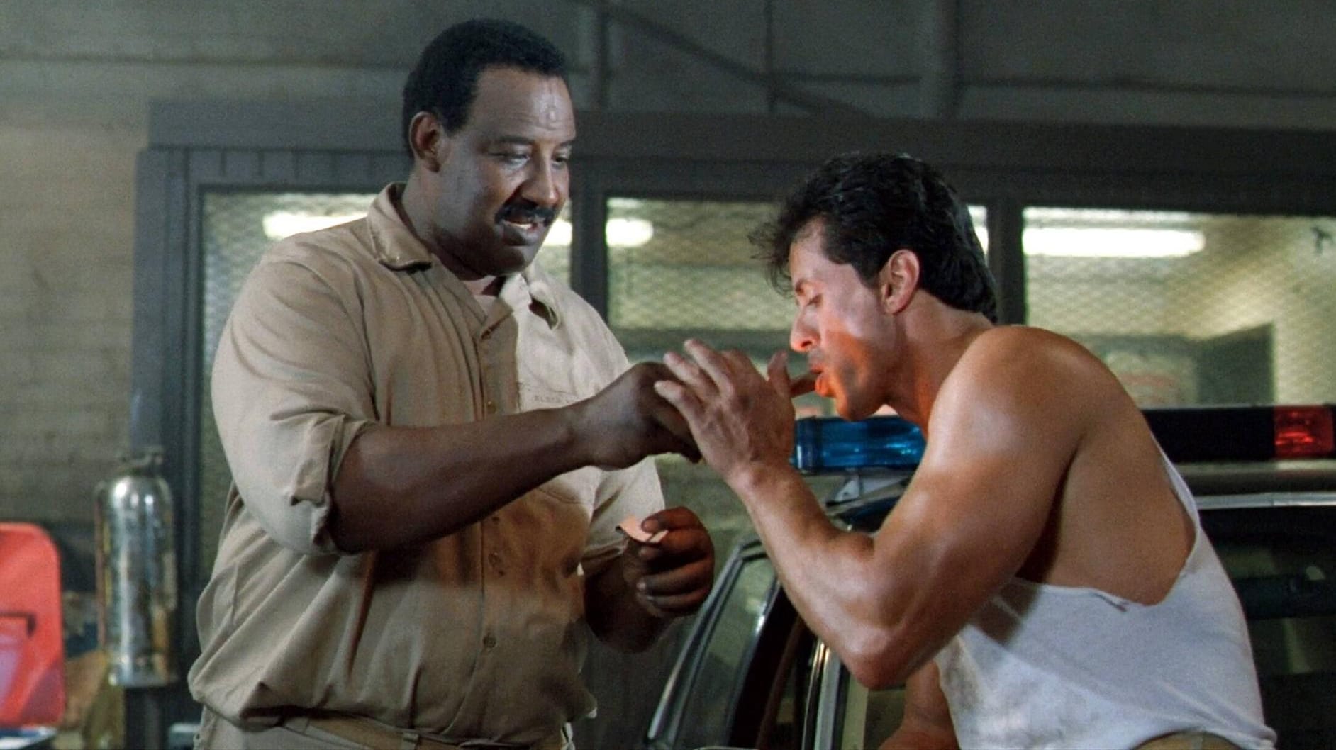 Frank Mcrae und Sylvester Stallone: Die beiden spielten zusammen in "Lock Up – Überleben ist alles".