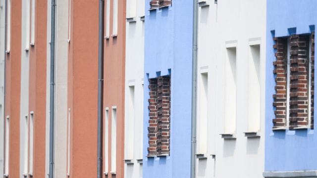 Blick auf Mehrfamilienhäuser in der Innenstadt von Braunschweig.