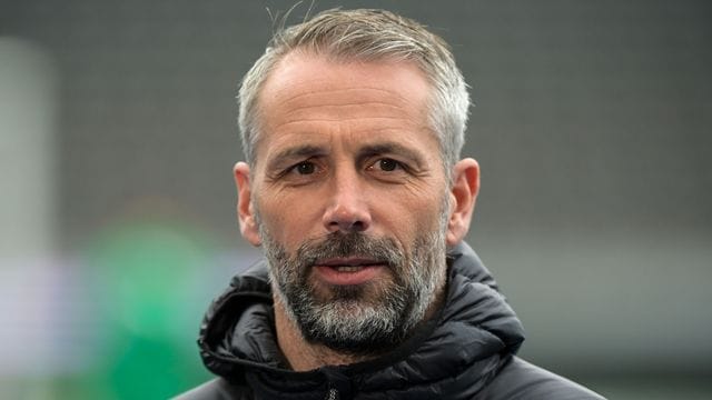 Kann sich eine höhere Altersgrenze für Schiedsrichter in der Bundesliga vorstellen: Borussia Mönchengladbachs Trainer Marco Rose. Kann sich eine höhere Altersgrenze für Schiedsrichter in der Bundesliga vorstellen: Borussia Mönchengladbachs Trainer Marco Rose.
