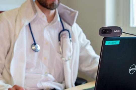 Ein neues Gesetz soll die Weichen für mehr Digitalisierung bei der Gesundheitsversorgung stellen.