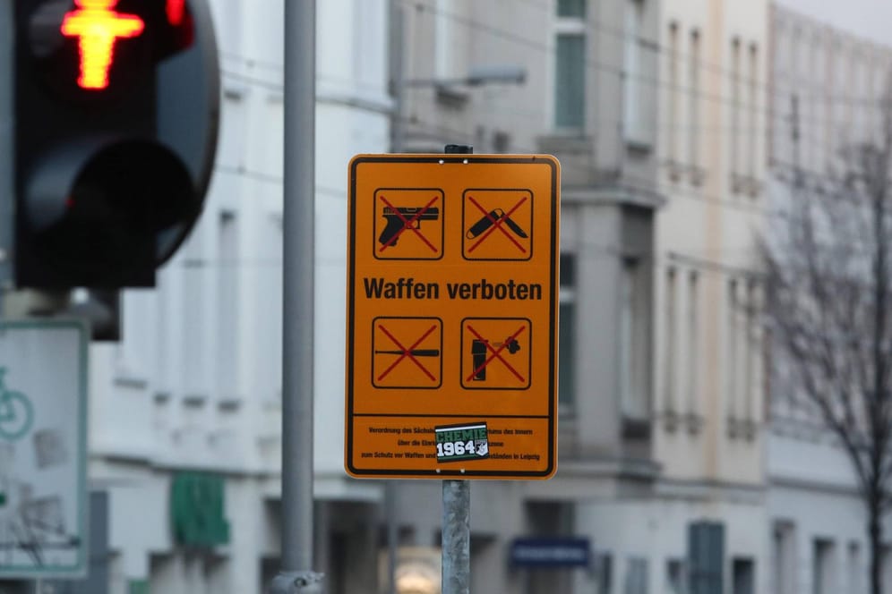 Die Eisenbahnstraße ist Kriminalitätsschwerpunkt (Symbolbild): Seit November 2018 ist sie eine Waffenverbotszone.