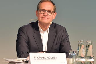 Berlins Regierender Bürgermeister Michael Müller (Archivbild): Der SPD-Politiker appellierte an die Eigenverantwortung der Berliner.