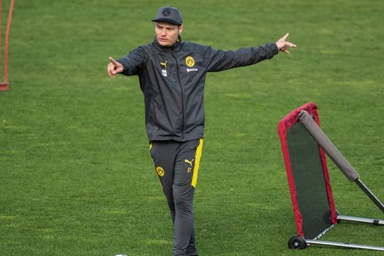 Trainer Edin Terzic bereitet Borussia Dortmund auf den Saison-Endspurt vor.