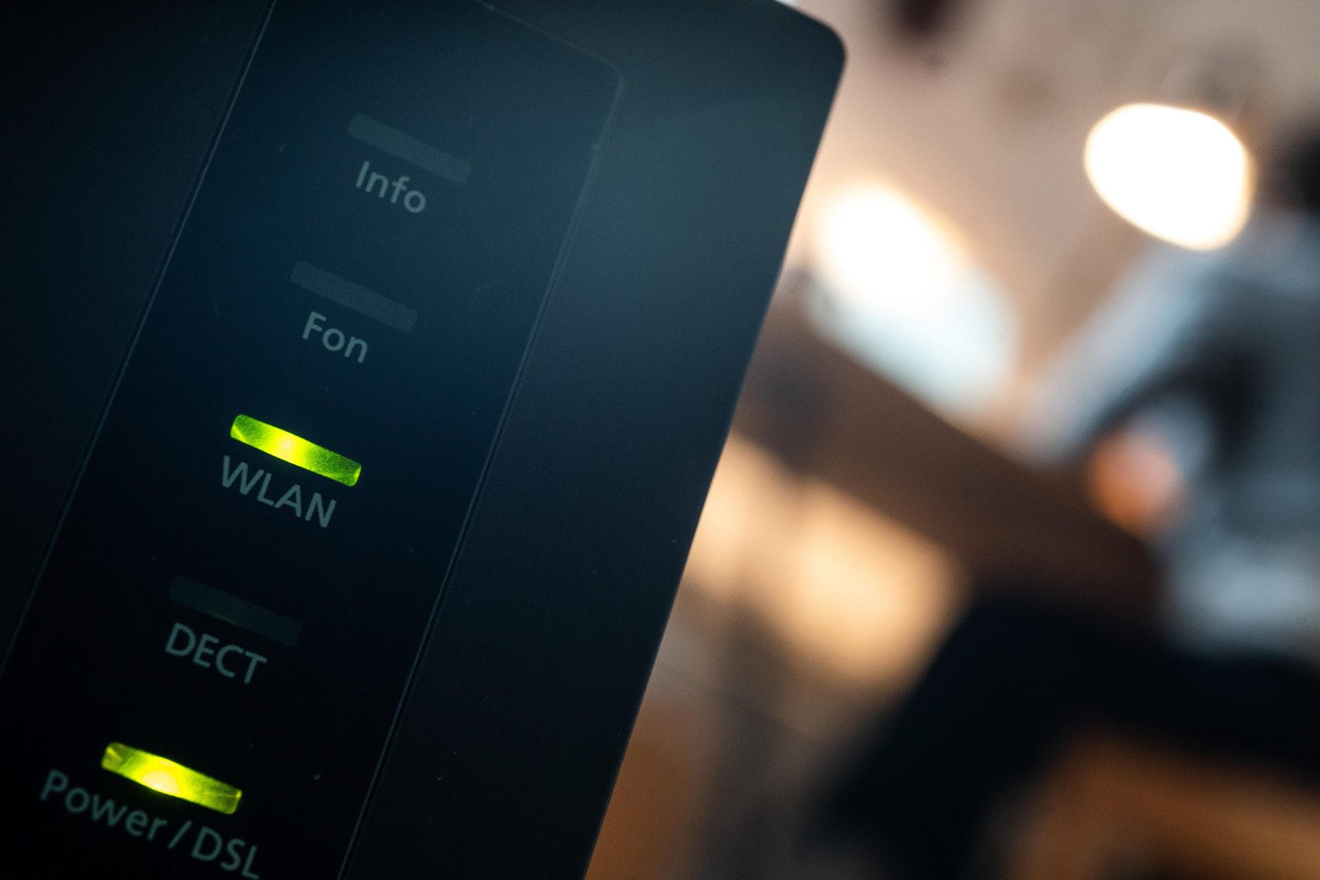 Ein Router (Symbolbild): Der Bundesrat hat am Freitag das Recht auf schnelles Internet beschlossen.