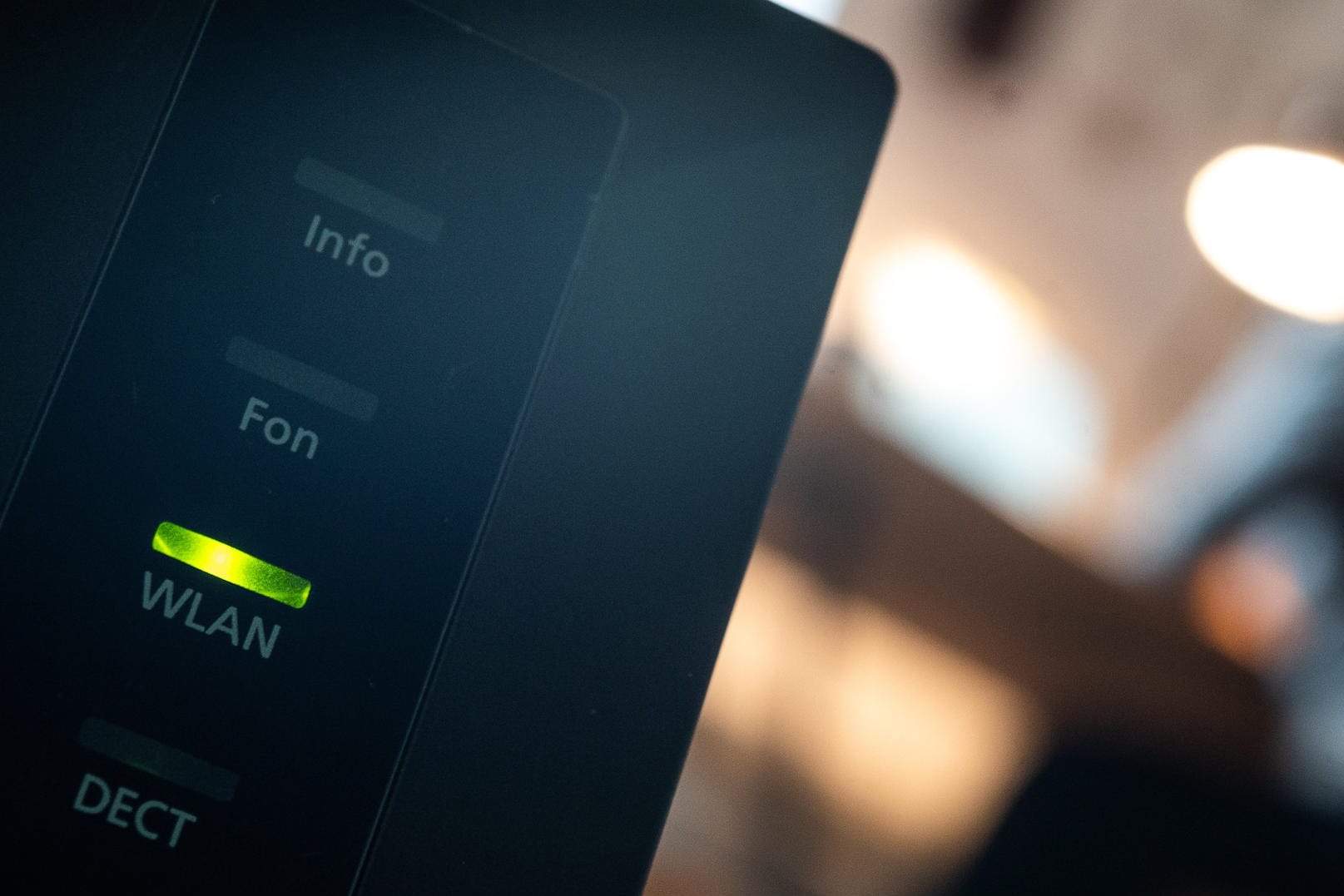 Ein Router (Symbolbild): Der Bundesrat hat am Freitag das Recht auf schnelles Internet beschlossen.