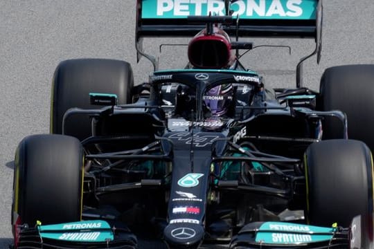 Fuhr im Training in Barcelona die Bestzeit: Lewis Hamilton.