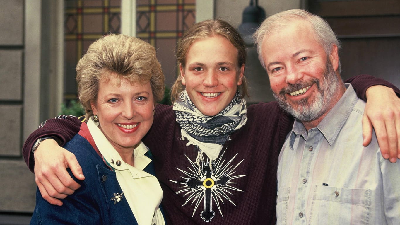 Marie-Luise Marjan, Moritz A. Sachs und Bill Mockridge 1995: Die "Lindenstraße" verkörperte schon früh das Modell Patchworkfamilie.