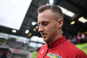 Freiburgs Torhüter Mark Flekken kehrt nach langer Verletzungspause zurück.