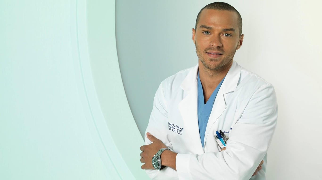 Jesse Williams: Seit 2009 spielte er bei "Grey's Anatomy" die Rolle des Dr. Jackson Avery.