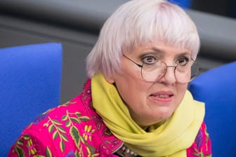 Claudia Roth: Die Vizepräsidentin des Bundestages kritisiert Boris Palmer scharf.