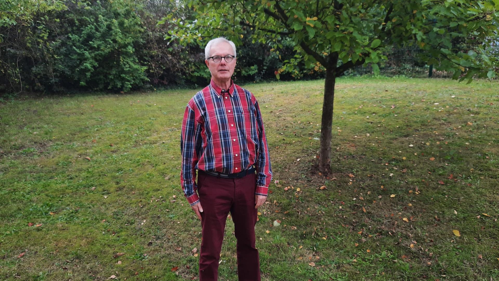 Dierk Werner Koch: Wegen seiner Homosexualität galt er lange Zeit als Gesetzesbrecher. Dierk Werner Koch: Wegen seiner Homosexualität galt er lange Zeit als Gesetzesbrecher.