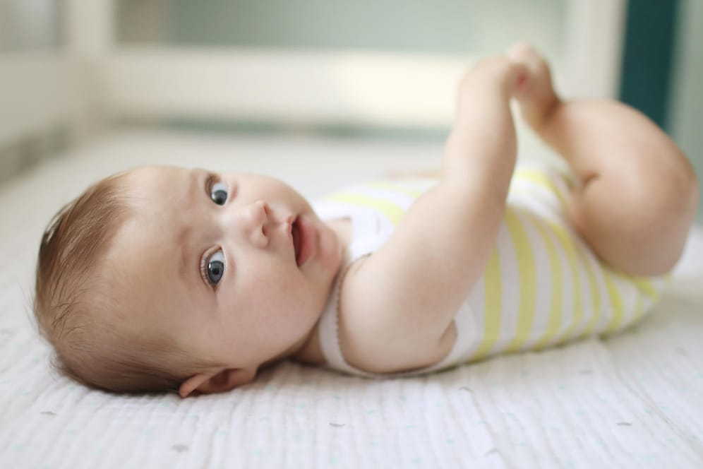 Baby: Aus der jährlichen Auswertung der Daten von Standesämtern werden beliebte Vornamen ermittelt.