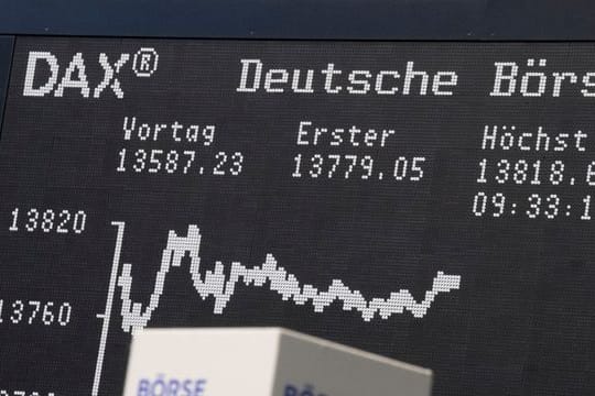 Die Menschen im Euroraum sind einer Analyse zufolge in Summe so reich wie nie - und am meisten gespart wird mit weitem Abstand in Deutschland.