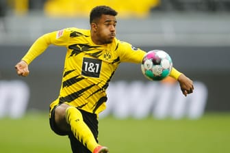 Der Dortmunder Ansgar Knauff beim jüngsten Spiel des BVB gegen RB Leipzig: Der Fußballclub schreibt wegen Corona große Verluste.