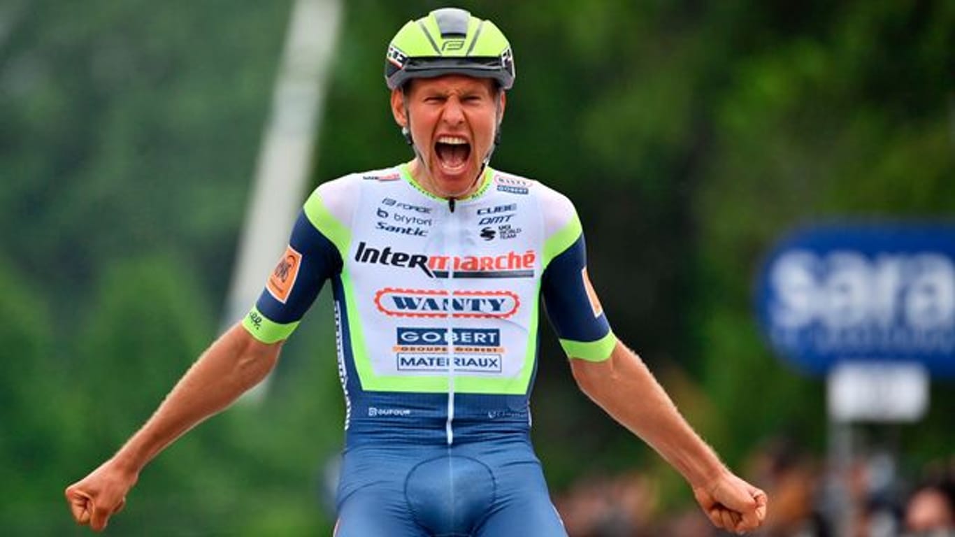 Taco van der Hoorn setzte sich auf der dritten Giro-Etappe durch.