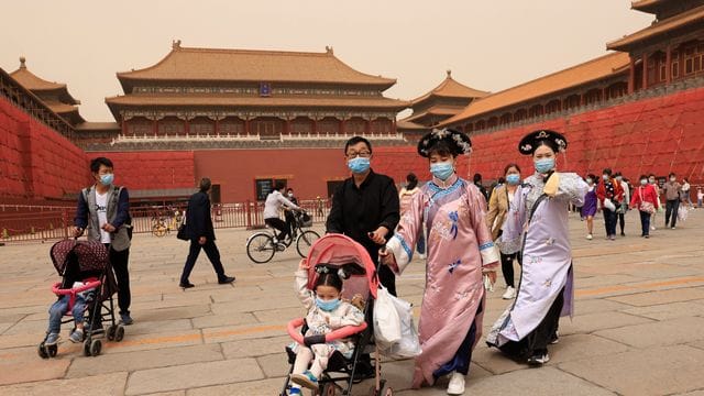 Chinas Bevölkerung wächst auf insgesamt 1,41 Milliarden. Chinas Bevölkerung wächst auf insgesamt 1,41 Milliarden.