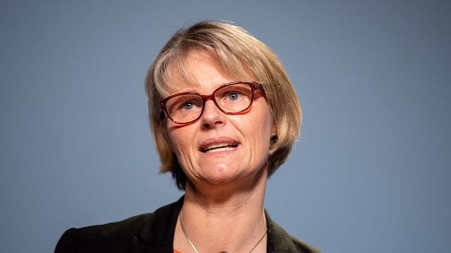 Im internationalen Wettlauf um die Technik der Zukunft hat die Bundesregierung insgesamt zwei Milliarden Euro für die Entwicklung von Quantencomputern freigegeben.