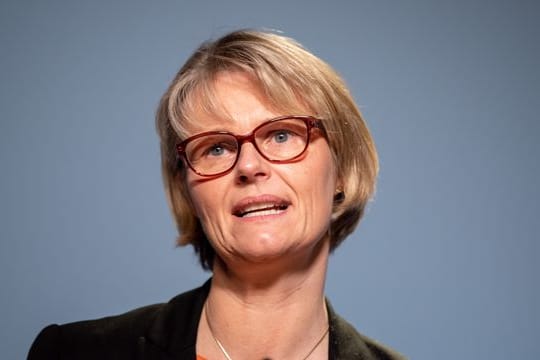 Im internationalen Wettlauf um die Technik der Zukunft hat die Bundesregierung insgesamt zwei Milliarden Euro für die Entwicklung von Quantencomputern freigegeben.