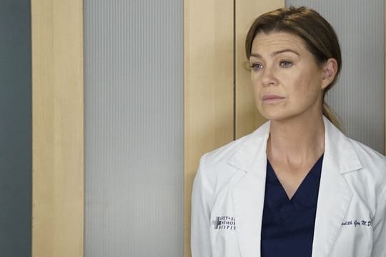 Bleibt dem weißen Arztkittel treu: Schauspielerin Ellen Pompeo soll auch in der 18.