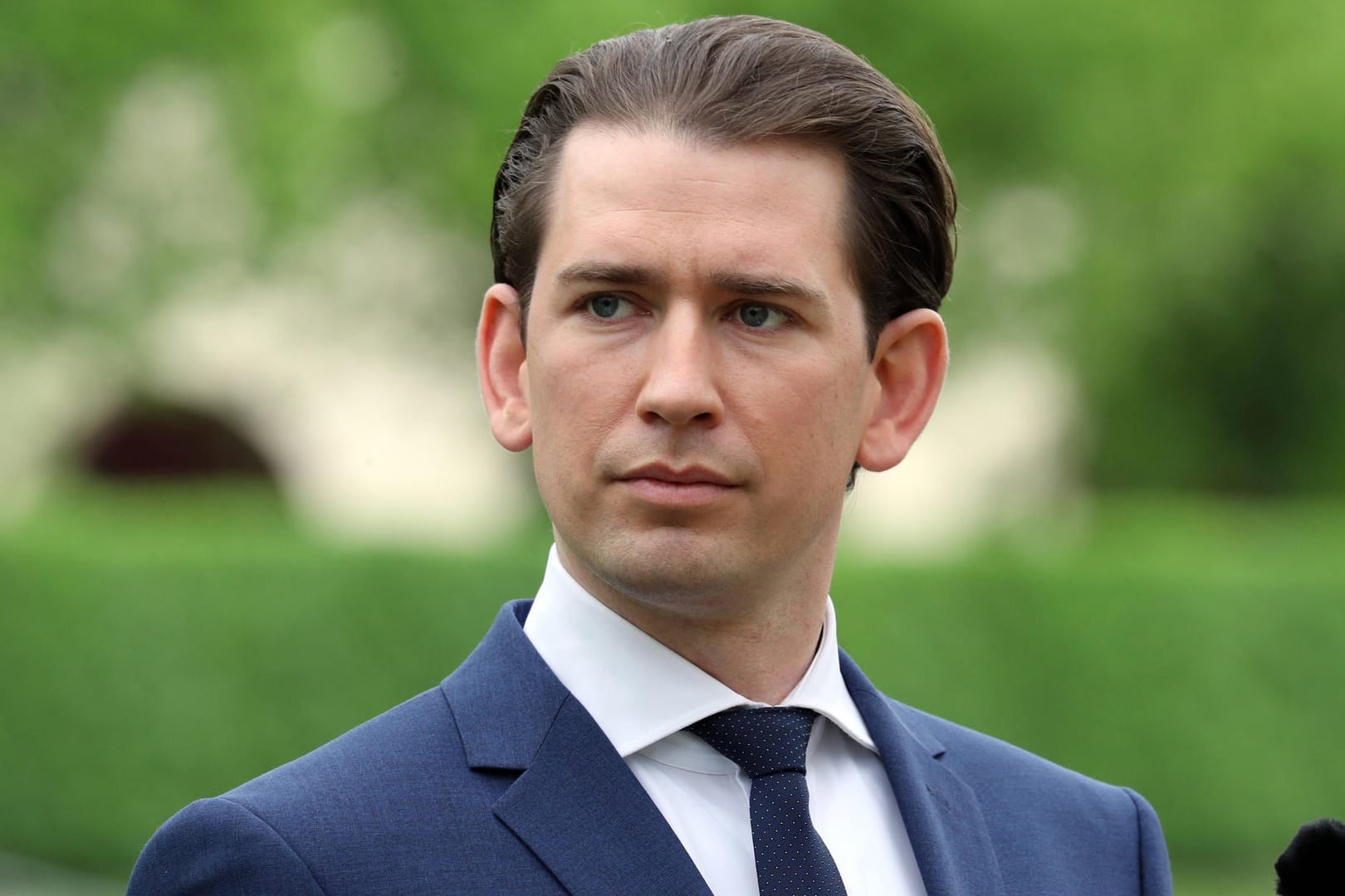 Bundeskanzler Sebastian Kurz beim Besuch in Bayern: Kurz hofft auf Lockerungen aus Berlin.