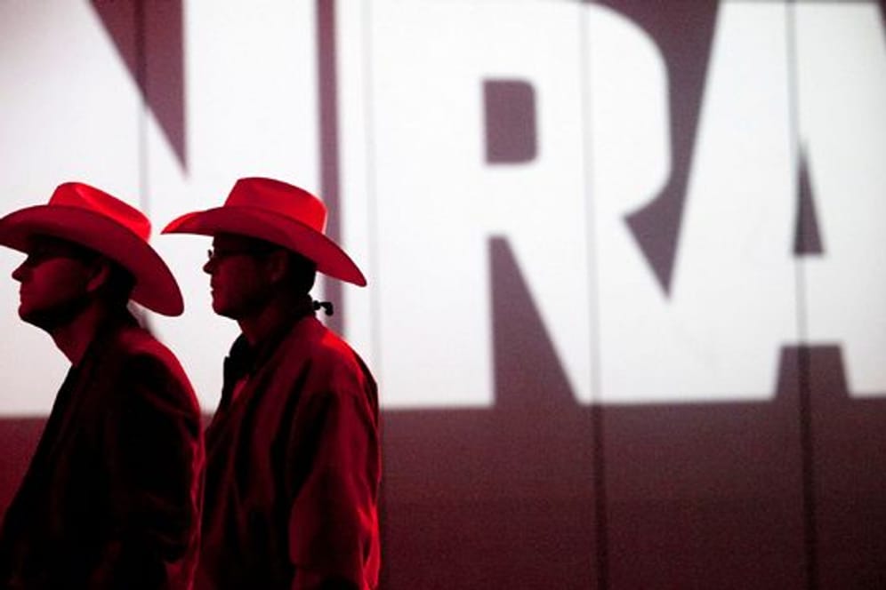 Die mächtige Waffenlobby-Organisation NRA in den USA hat im Kampf gegen ihre erzwungene Auflösung einen juristischen Rückschlag erlitten.