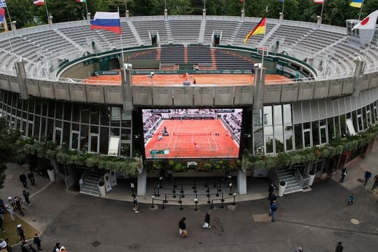 Bei den French Open sollen trotz der Corona-Pandemie wieder mehr Zuschauer zugelassen werden.