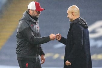 Meister-Trainer unter sich: Liverpool-Trainer Jürgen Klopp und ManCity-Coach Pep Guardiola.