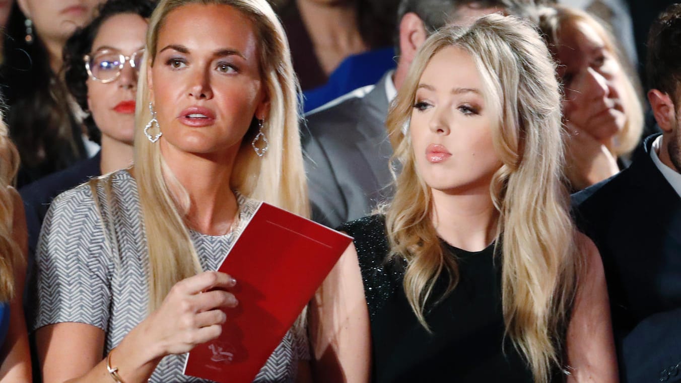 Vanessa (m) und Tiffany Trump (r): Beide Frauen sollen private Beziehungen zu Geheimagenten unterhalten haben. (Archivbild)