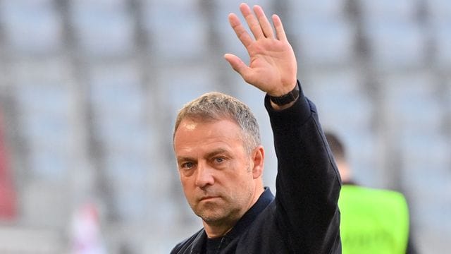 Soll auch das Interesse des FC Barcelona geweckt haben: Noch-Bayern-Coach Hansi Flick. Soll auch das Interesse des FC Barcelona geweckt haben: Noch-Bayern-Coach Hansi Flick.