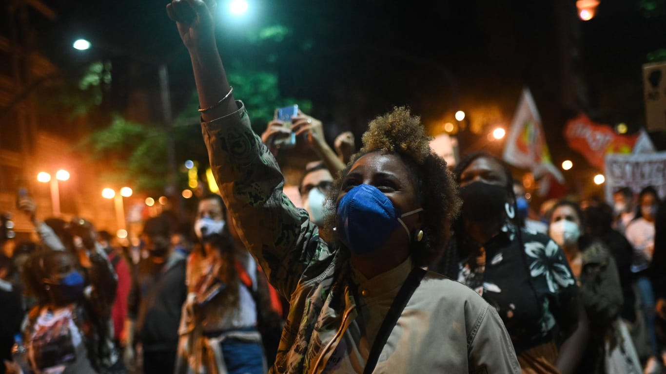 Proteste gegen Polizeigewalt in Rio de Janeiro: Zuvor waren 28 Menschen getötet worden.