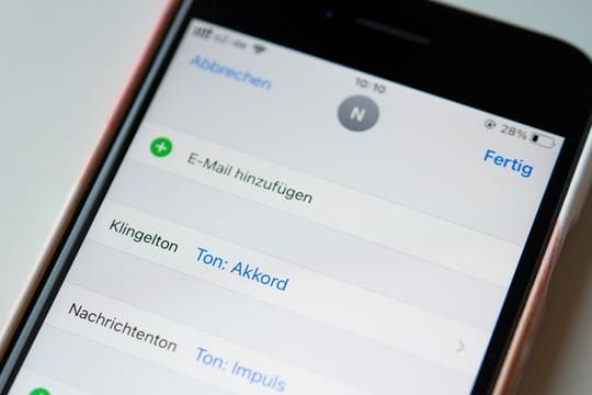 Klingelton-Einstellungen auf dem iPhone: So, jetzt klingelt es im Akkord und nicht mehr mit dem Standard-Ton.