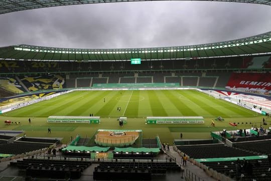 RB Leipzig gegen Borussia Dortmund: Blick ins Olympiastadion Berlin.